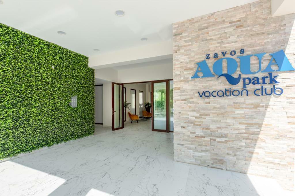 Apartmán Zavos Aqua Park Vacation Club Lemesos Exteriér fotografie